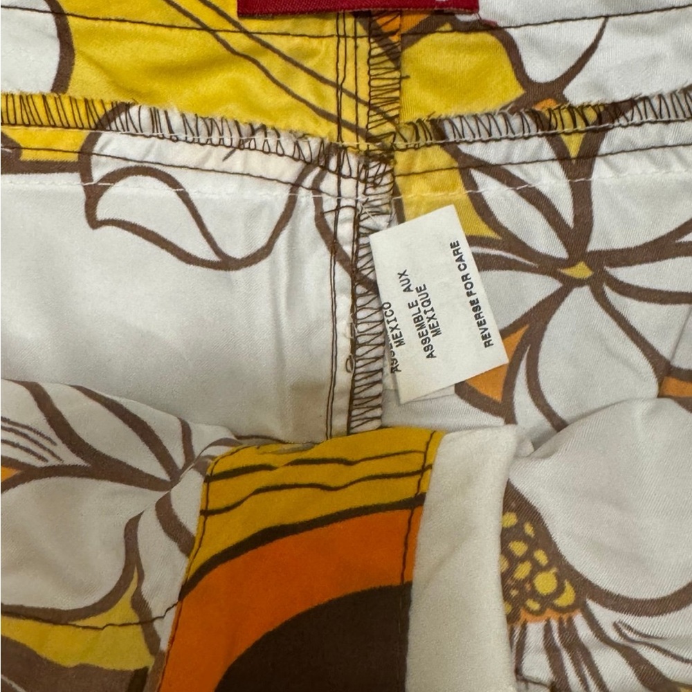 Vintage Y2K Roxy yellow and white floral board shorts size 7 - Picture 2 of 4